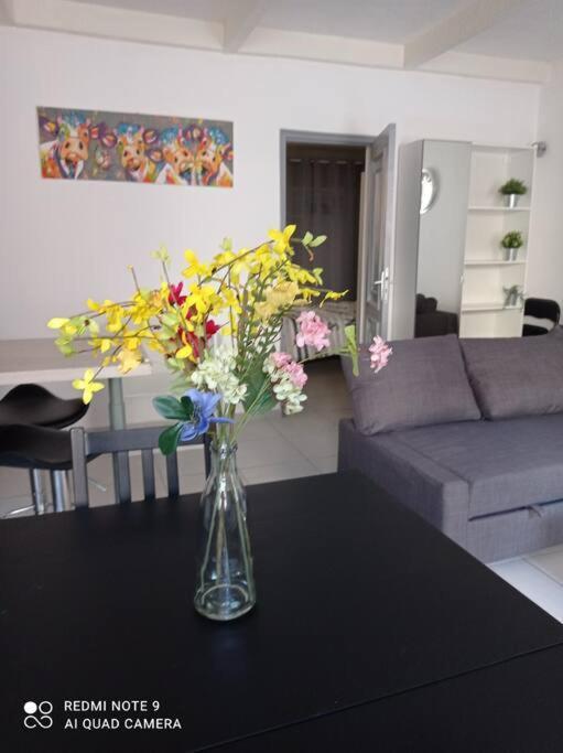 Appartement Au Coeur Du Village Sanary-sur-Mer Eksteriør bilde